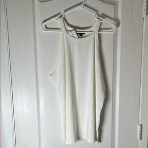 🩷 10/$10 - Le Chateau Cream Halter Tank Top